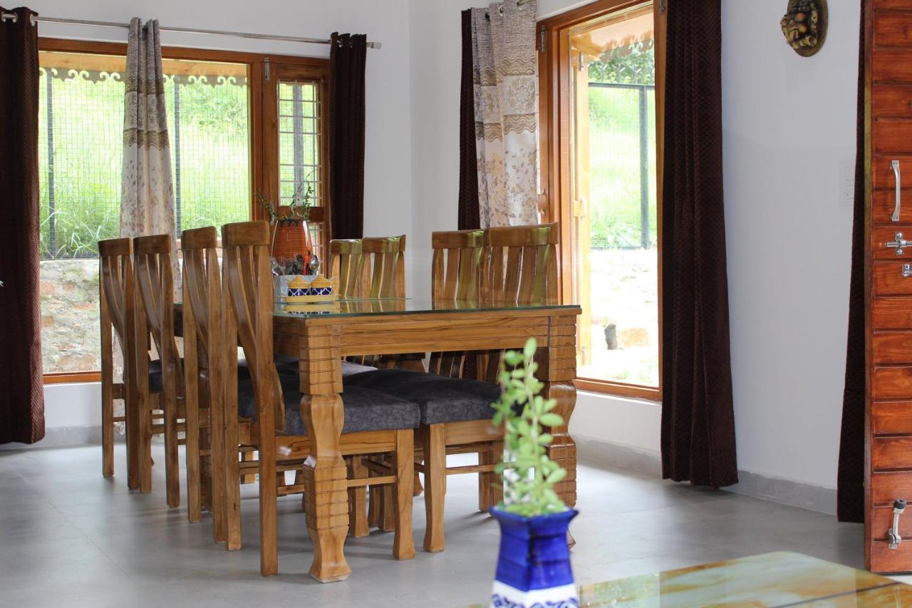 Winter Woods Cottages - 3-Bedroom Homestay Shitlakhet Экстерьер фото
